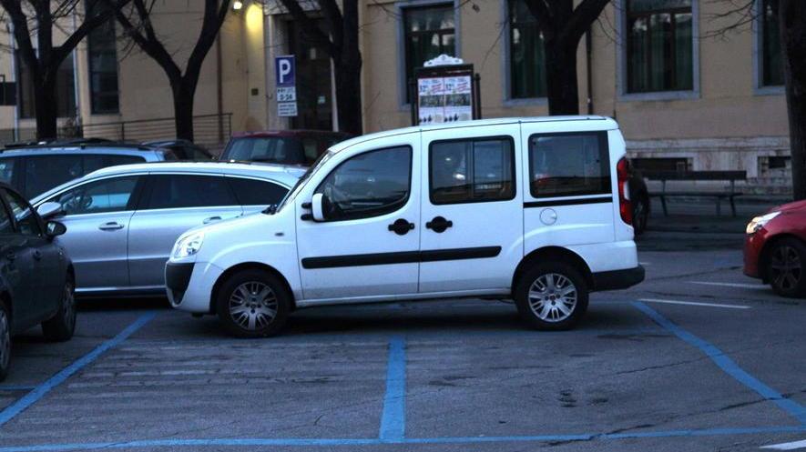 Assemblea pubblica sui parcheggi