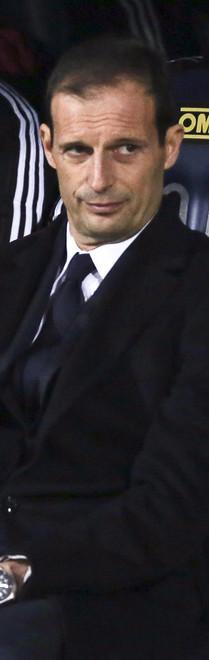 La Juve recupera Khedira lo Stadium sarà bollente 