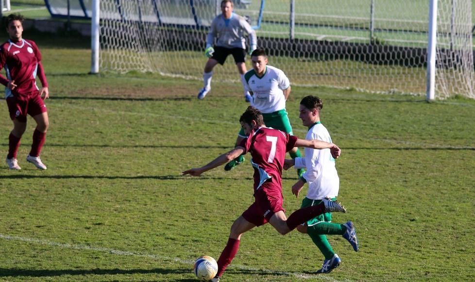 Castelnuovo, pareggio che serve poco 