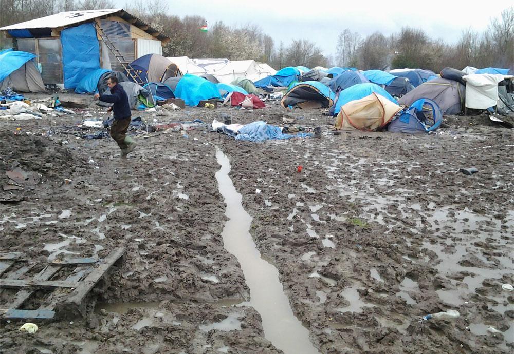 Il campo profughi di Dunkerque (foto Melania Carnevali)