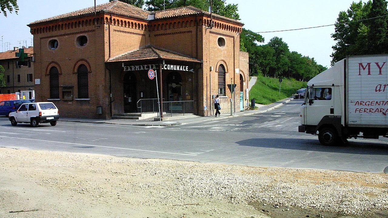 La farmacia Comunale 1 di corso Porta Mare