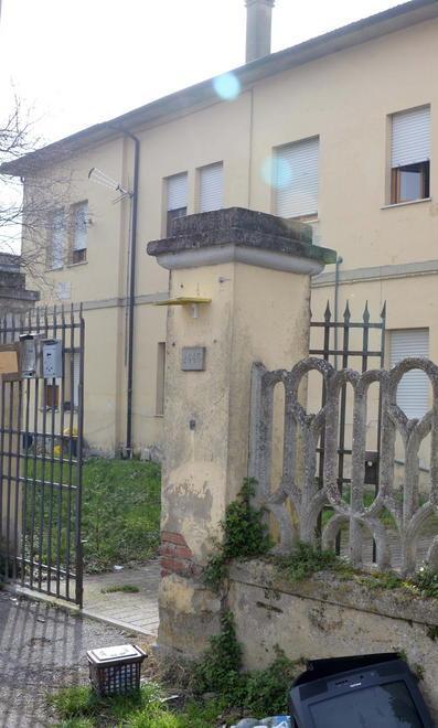 «Non urlare» E lui accoltella il vicino di casa 
