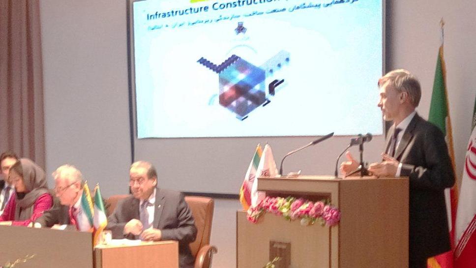 Anche Cairepro vola in Iran con il ministro Delrio