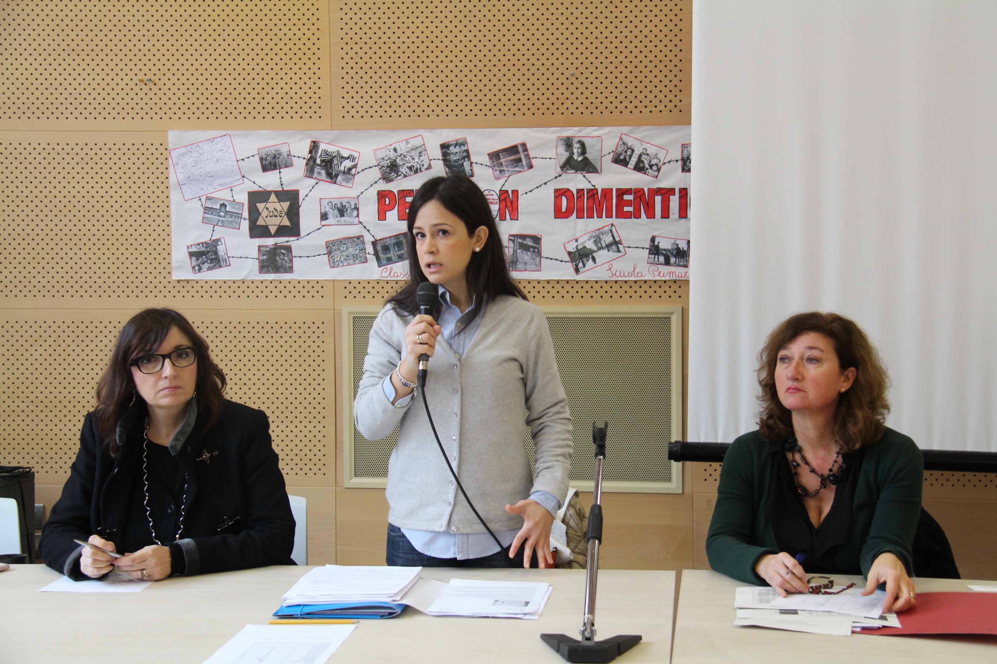 Senia Bacci Graziani, l’ assessore Ina Dhimgjini e Paola Carletti 