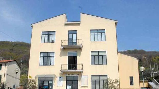 “Spesine pazze”, impiegata deve risarcire