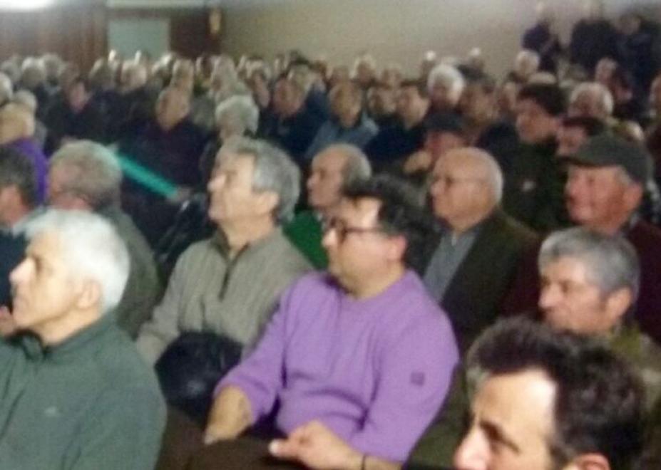 Legge sulla caccia trecento doppiette al cinema Ariston 