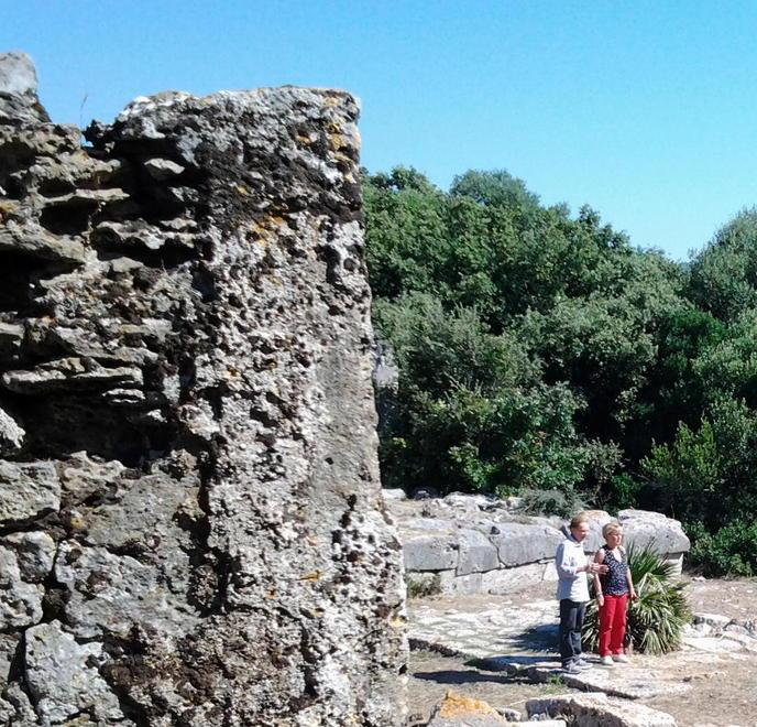  Odysseus e le scuole, pulizie straordinarie
