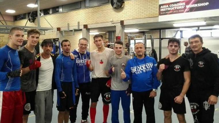 Pugilistica, Hysenllari vittoria con dedica