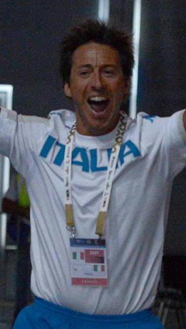 A Rio quattro moschettieri amaranto 