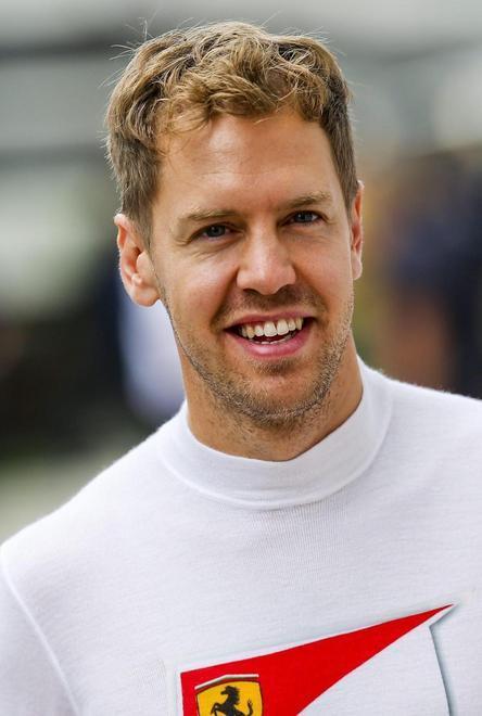 La Ferrari resta davanti a tutti, Vettel: «Il motore romba bene»