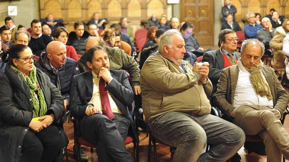 “Pro” e “Contro” faccia a faccia ma i cittadini erano pochi