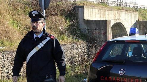 Ruba al negozio Benetton scoperto e denunciato