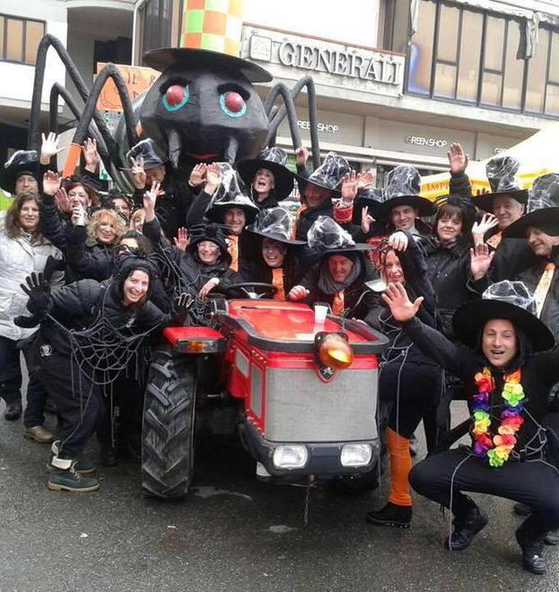 La contrada della Ragnaia vincitrice del Carnevale