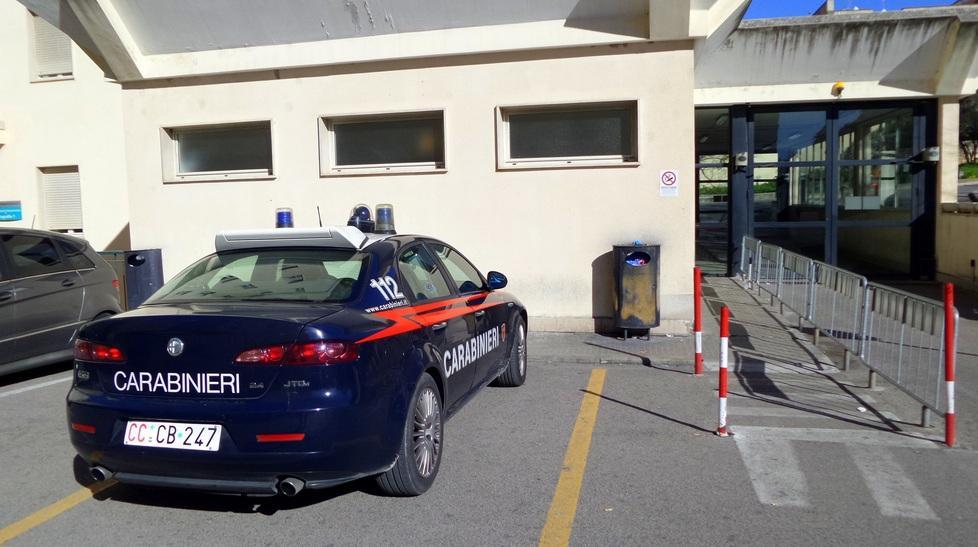 Ustionato al viso mentre brucia sterpaglie 