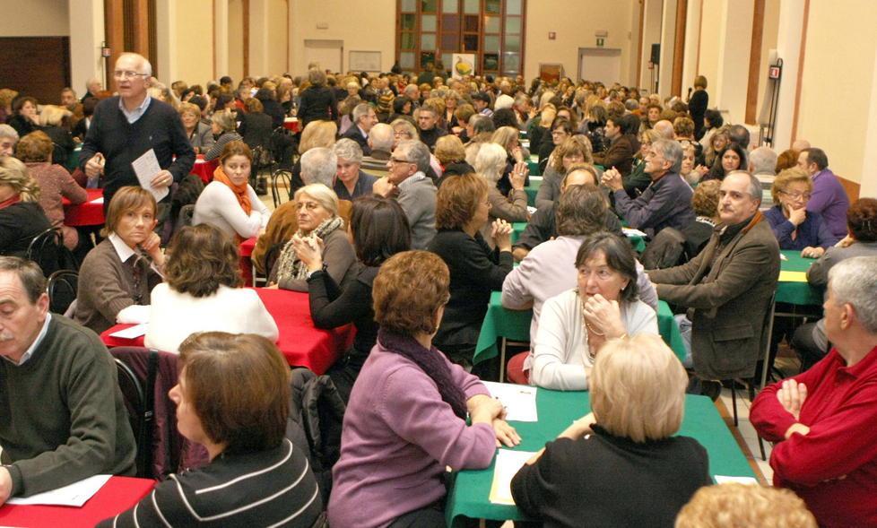 Una gara di burraco benefico al Cere 