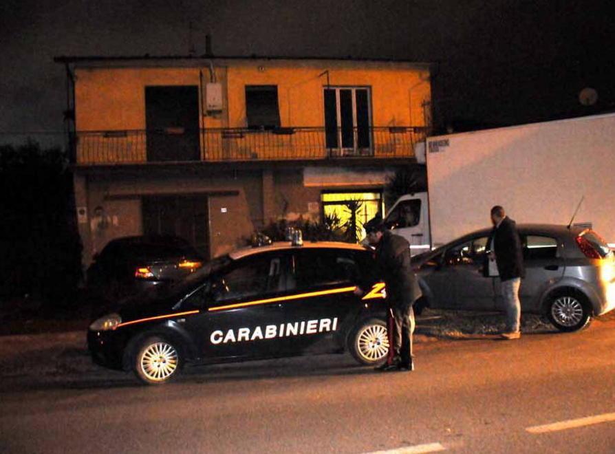 Rapina in casa, il pensionato: "Mi hanno pestato e accoltellato"