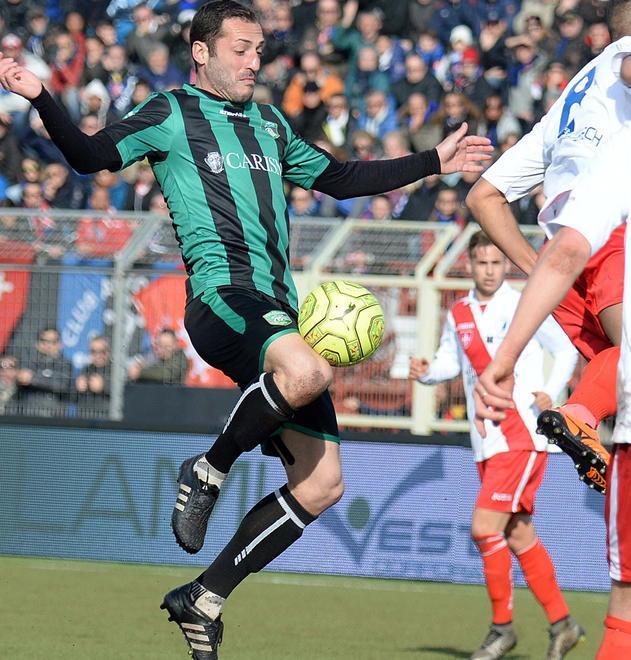 Granata, out Scappini Gioè candidato per la maglia numero 9