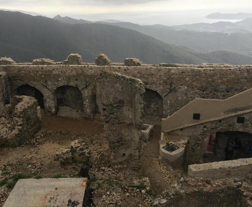 Lo splendore ritrovato del castello del Volterraio 