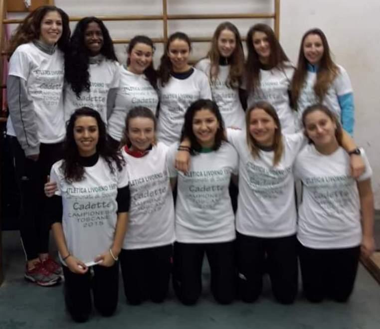 Una maglia, un abbraccio, una grande gioia Le Cadette dell’Atletica Livorno nella storia
