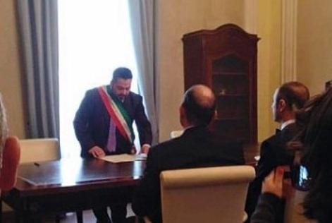 Matrimonio finto, il Mos: Piras offensivo 