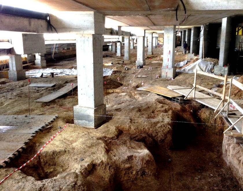 Un pezzo di storia sotto la gradinata 