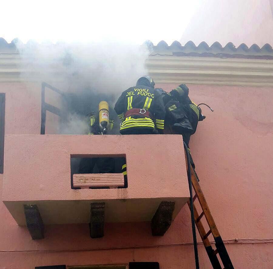 L'intervento dei vigili del fuoco