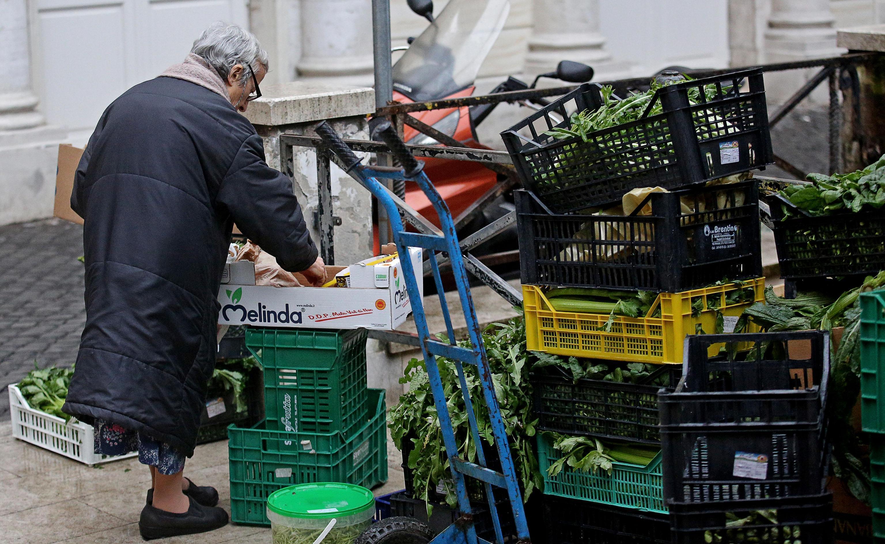 Boom dei nuovi poveri: in Sardegna 59mila persone chiedono aiuto