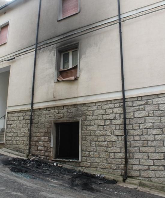 Attentato incendiario, distrutta la macchina di un’ imprenditrice 