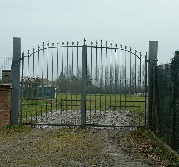 Campo nomadi abusivo? Il Comune di Modena rompe il silenzio e si difende:«La casa è sequestrata Illeciti? Non ci sono» 