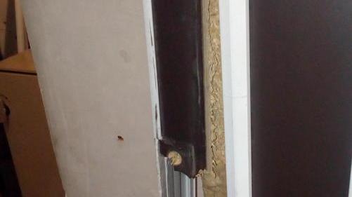 Degrado nella palazzina della vergogna