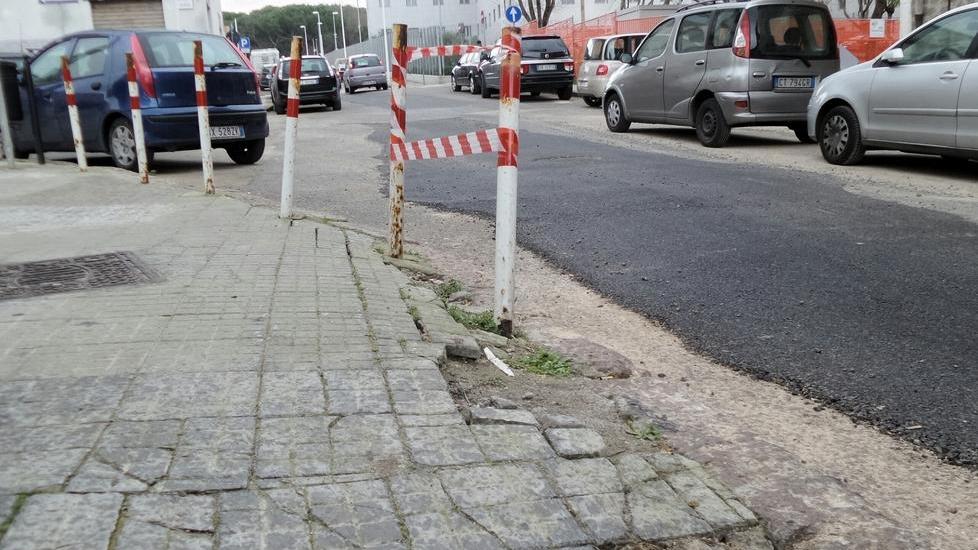 Via Montello riaperta alle auto