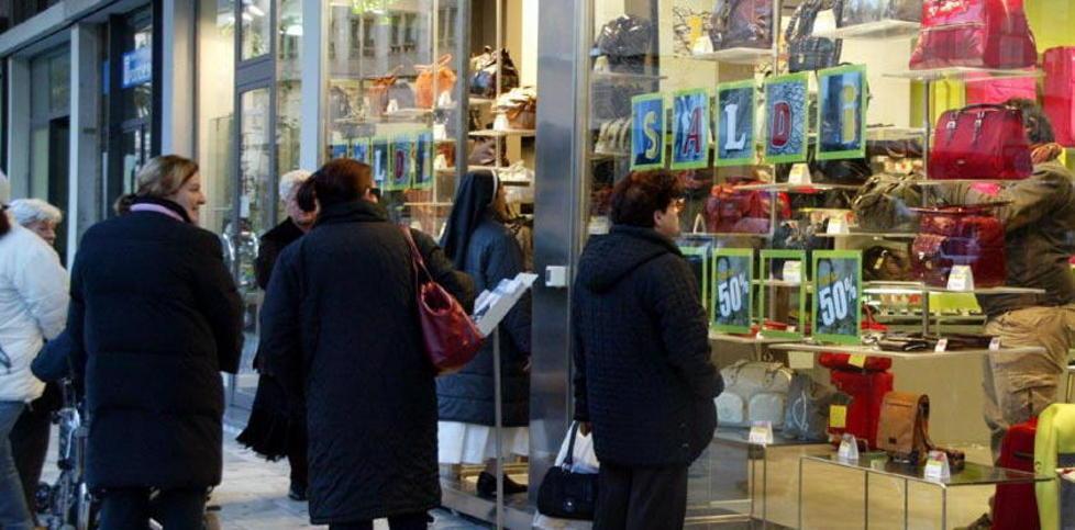 C’è crisi? Apro un negozio 157 attività in più in un anno 