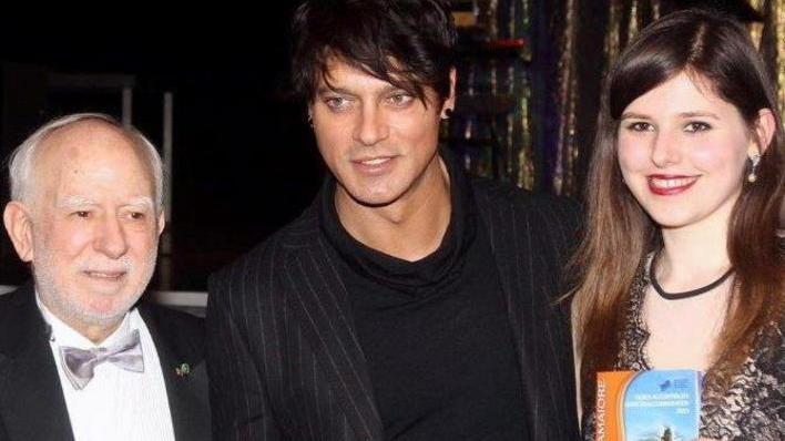 Gabriel Garko (al centro) alla Notte delle stelle