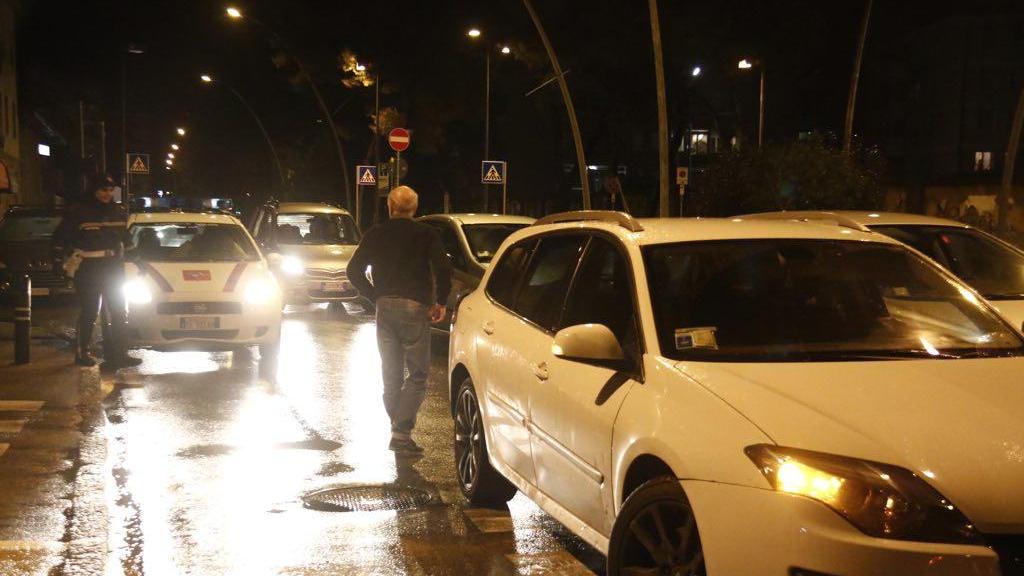 La municipale sul posto per i rilievi (Marzi/Pentafoto)