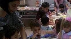 Bimbi della materna panettieri per un giorno
