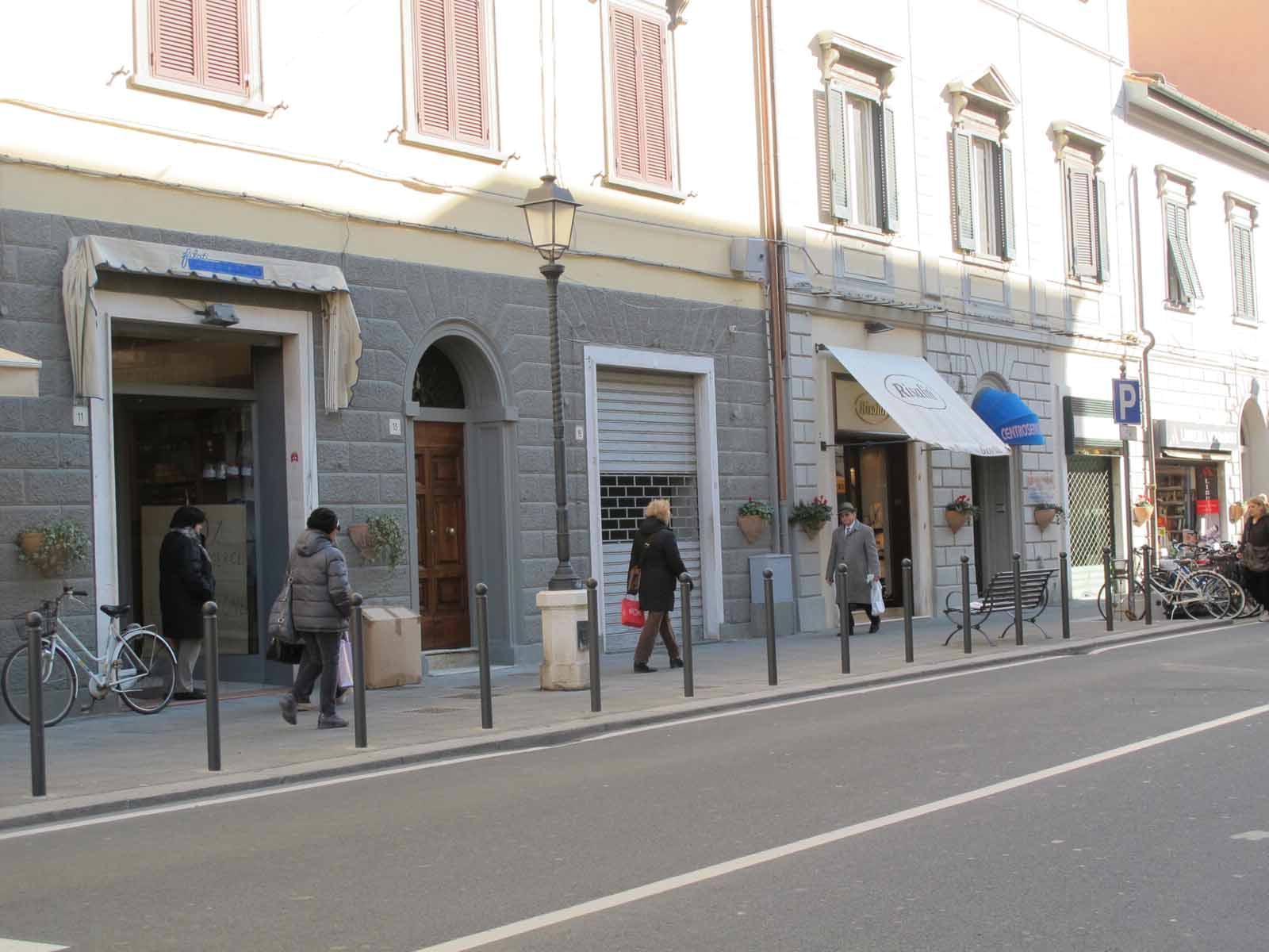 Via Magenta