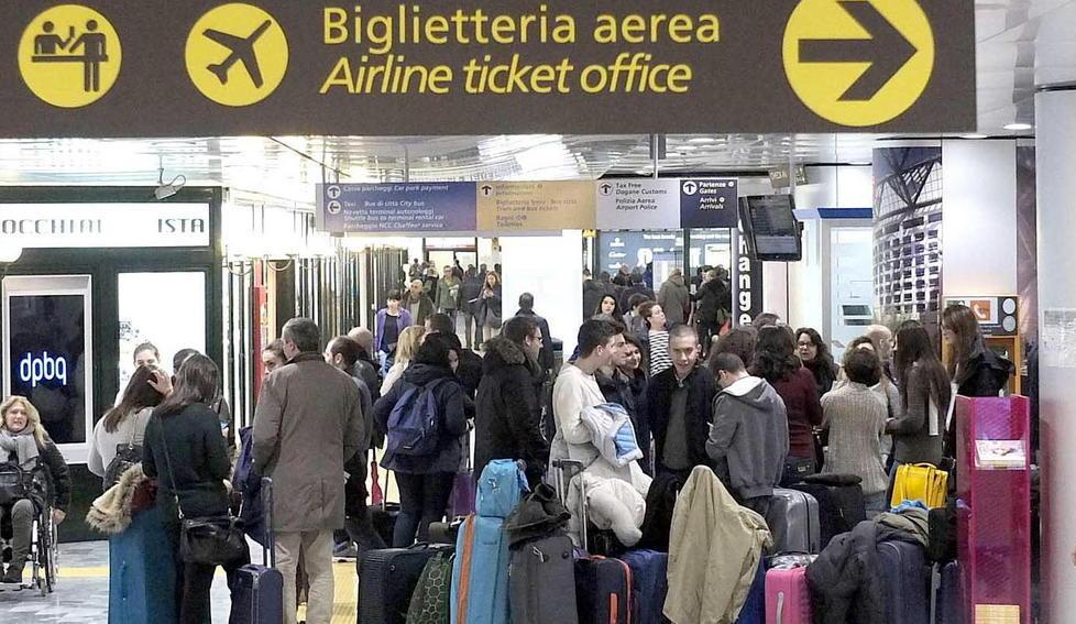 Cancellati 8 voli, 9 slittano 