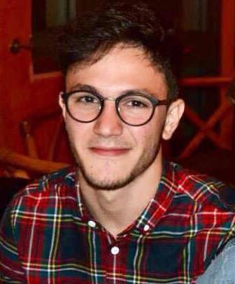 Il rapper piombinese parla in livornese 
