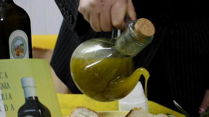 Olio, Alghero in vetrina a Trieste
