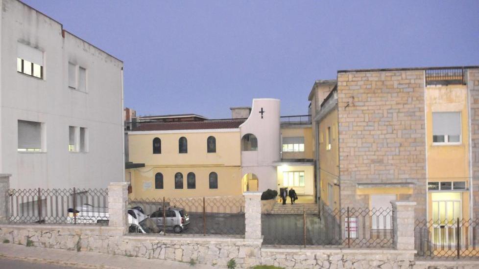 All’ospedale Paolo Merlo ammessi solo cesarei urgenti