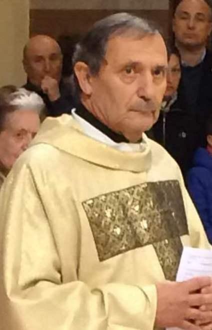 «Benedizioni pasquali, offerte per il teatro» 