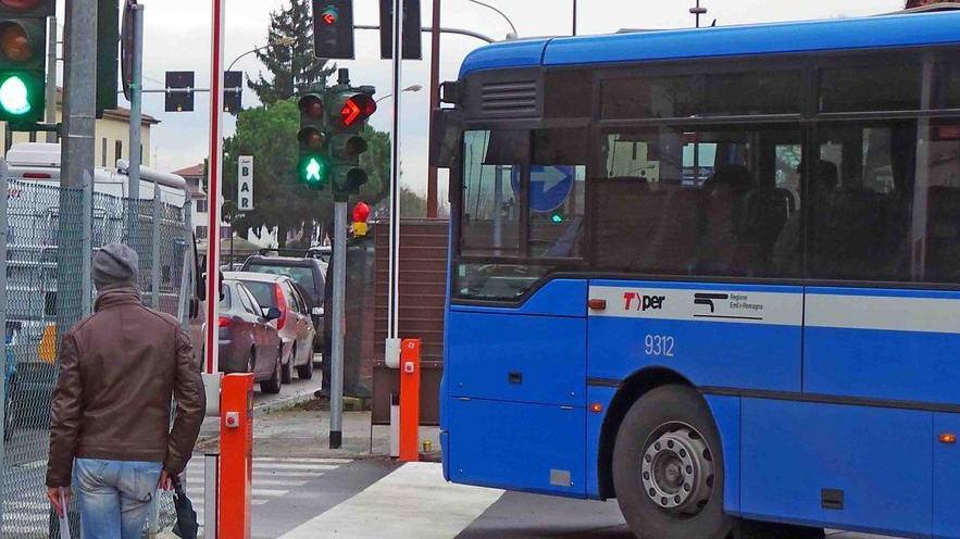 Sul bus nessuno ha il resto. Multata