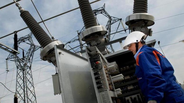 Black out venerdì in sette strade per i lavori dell’Enel