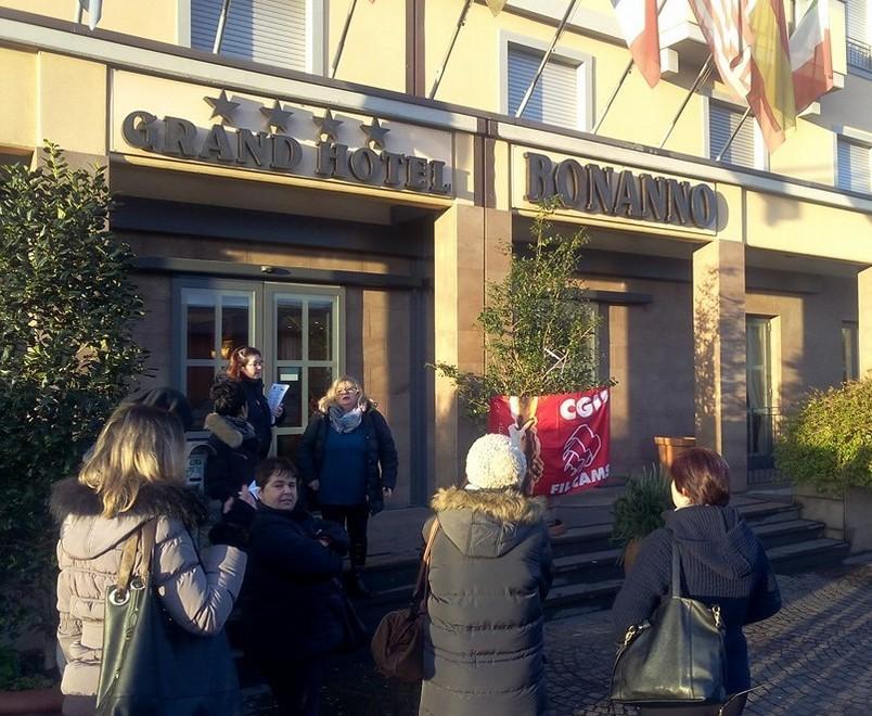 Risveglio senza colazione per gli ospiti dell’hotel