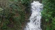 Si forma una cascata nel bosco delle Biancane