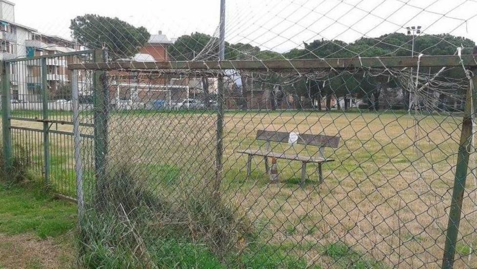 Una nuova società disponibile per gestire il campo di calcio 