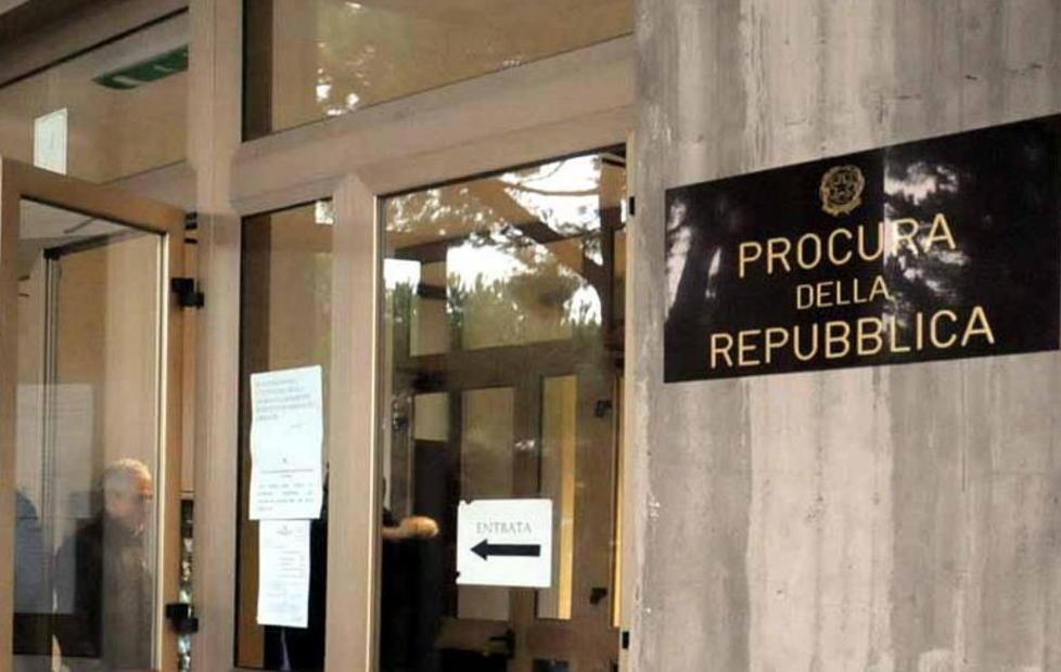Gli esposti anonimi: cercate i conti esteri 