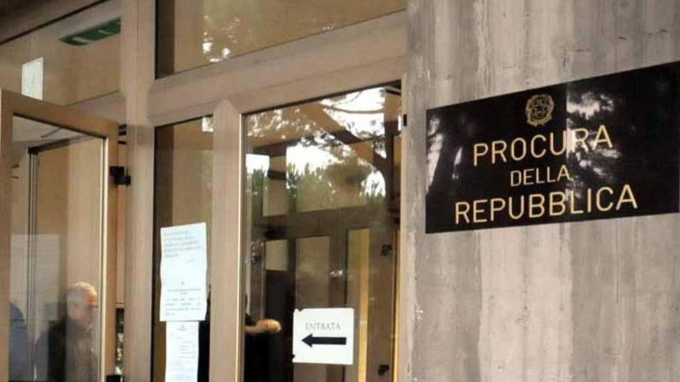Gli esposti anonimi: cercate i conti esteri