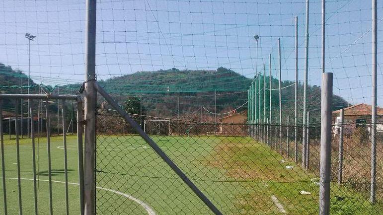 In abbandono il campo di Regnalla