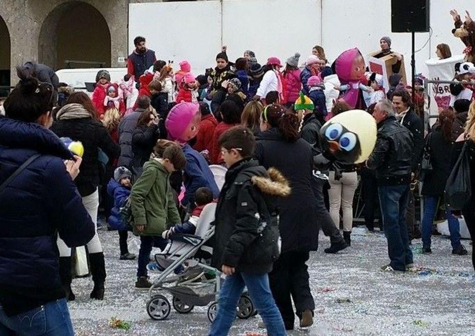 Codigoro mette la maschera pensando all’ambiente 